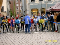Start der Ostth&uuml;ringen Tour 2004 mit den Prologrennen